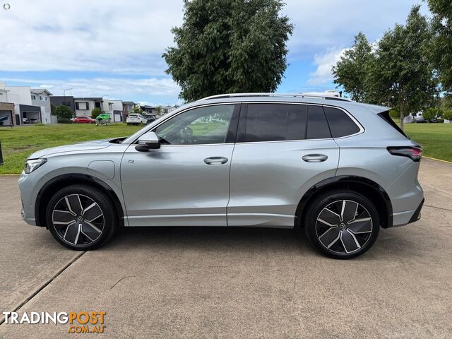 2026 VOLKSWAGEN TIGUAN 200TSI EHYBRID RLINE CT WAGON - photo 5 of 23