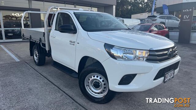 2024 TOYOTA HILUX SR AUTO4X4 CAB CHASSIS