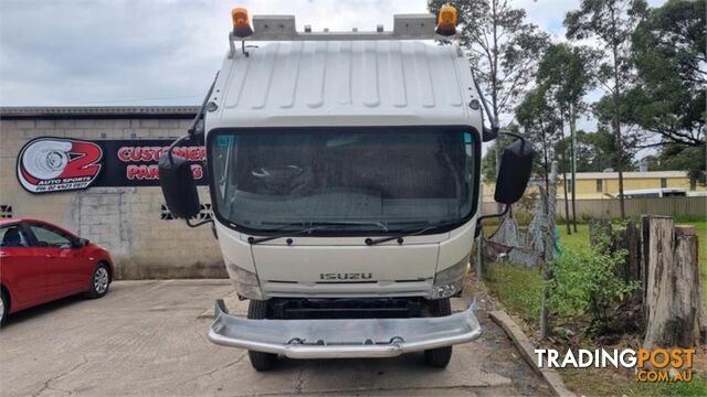 2008 ISUZU NSERIES NPS250300  CAB CHASSIS