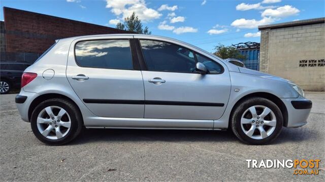 2002 PEUGEOT 307 XS T5 HATCHBACK