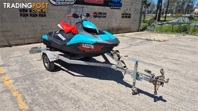 2017 SEA-DOO Spark Trixx