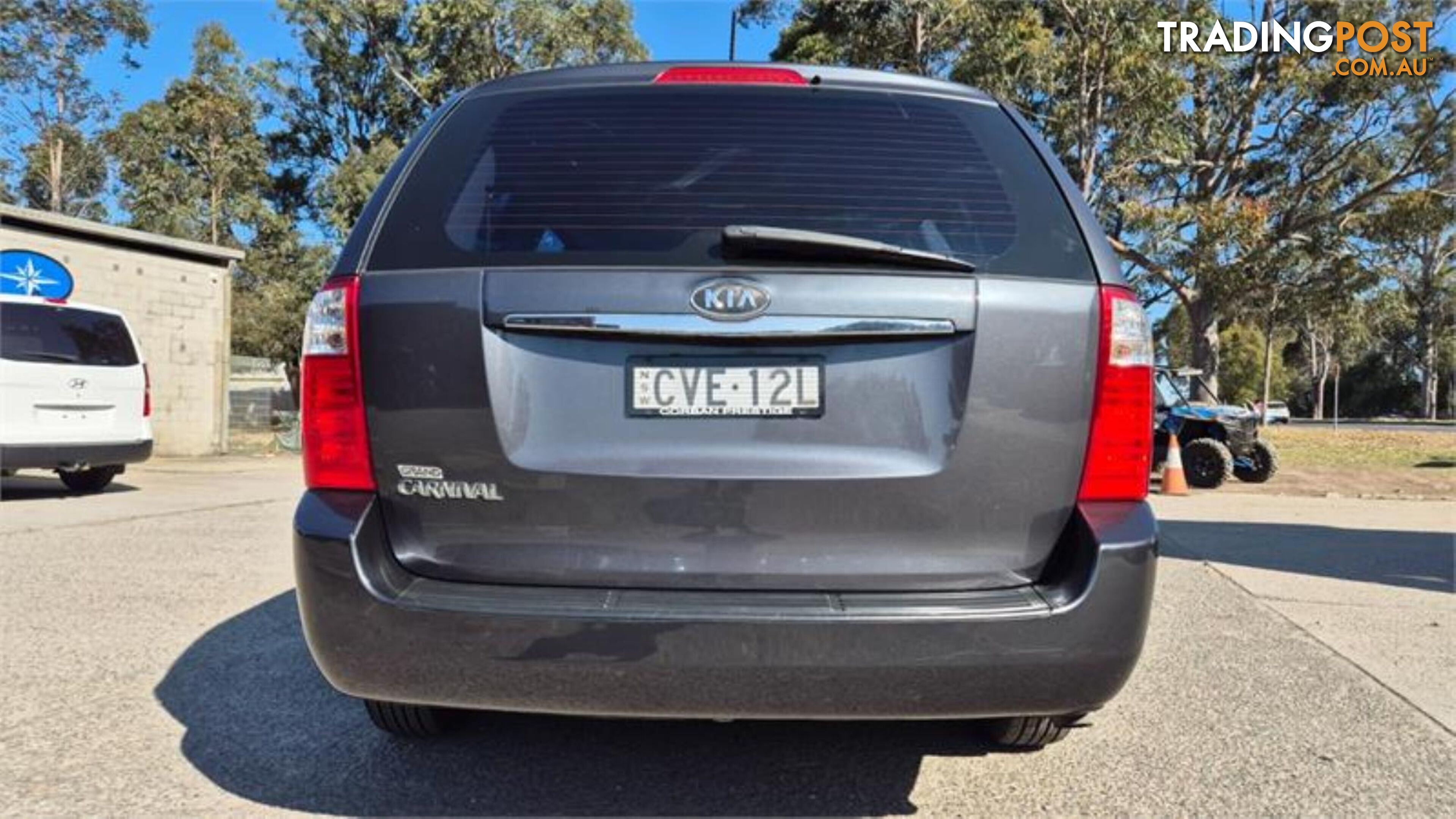 2012 KIA GRANDCARNIVAL SI VQMY12 WAGON