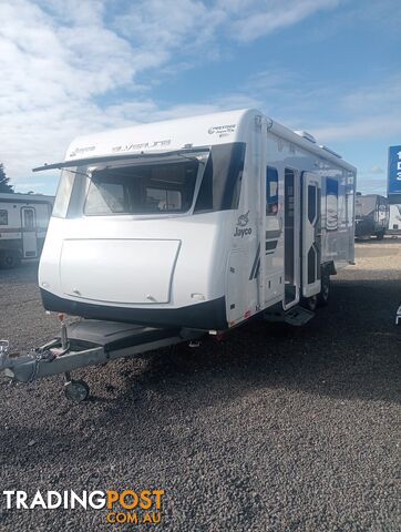 2018 Jayco Silverline Slide out 21.65-3 Caravan