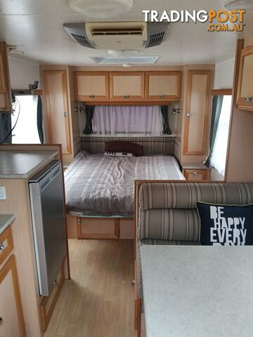 2011 Majestic Series 3 19â² Caravan - photo 5 of 10