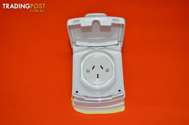 Clipsal 415VF Outlet - IP34 - 10 Amp double pole external outlet, - SKU3004
