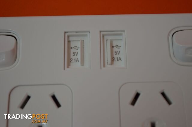 Dbl pole dbl Power Point with USB - White - SKU3022 - photo 3 of 6