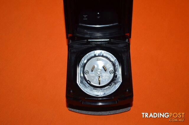 Clipsal - 15 amp double pole Power Inlet, IP34, Black, 435VFS15 - SKU3074 - photo 5 of 5