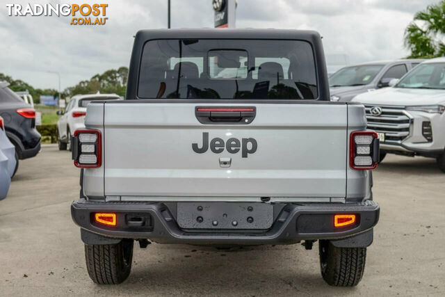 2022 Jeep Gladiator Night Eagle JT Ute - photo 3 of 24
