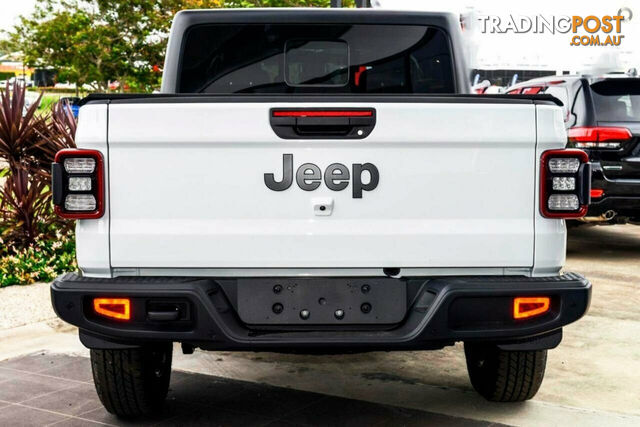 2022 Jeep Gladiator Night Eagle Pick-up JT MY22 Ute - photo 3 of 16