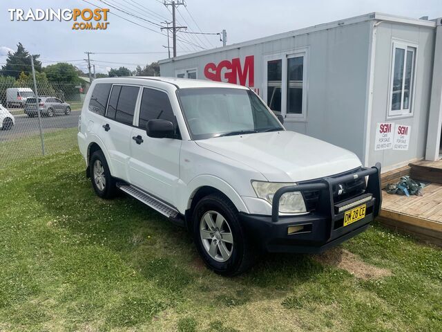 2011 MITSUBISHI PAJERO LWB GL WAGON