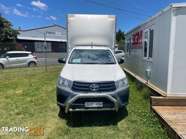 2017 TOYOTA HILUX TGN121R WORKMATE CAB CHASSIS