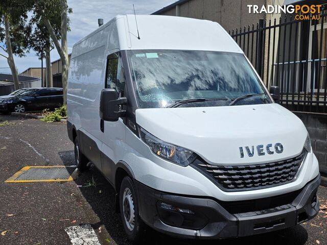 2022 IVECO DAILY 4X2 35S18V VAN