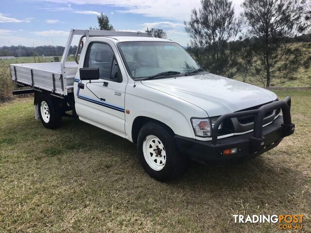 2002 TOYOTA HILUX  RZN149R CAB CHASSIS