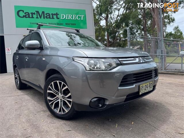 2013 MITSUBISHI OUTLANDER ES ZJ 4D WAGON