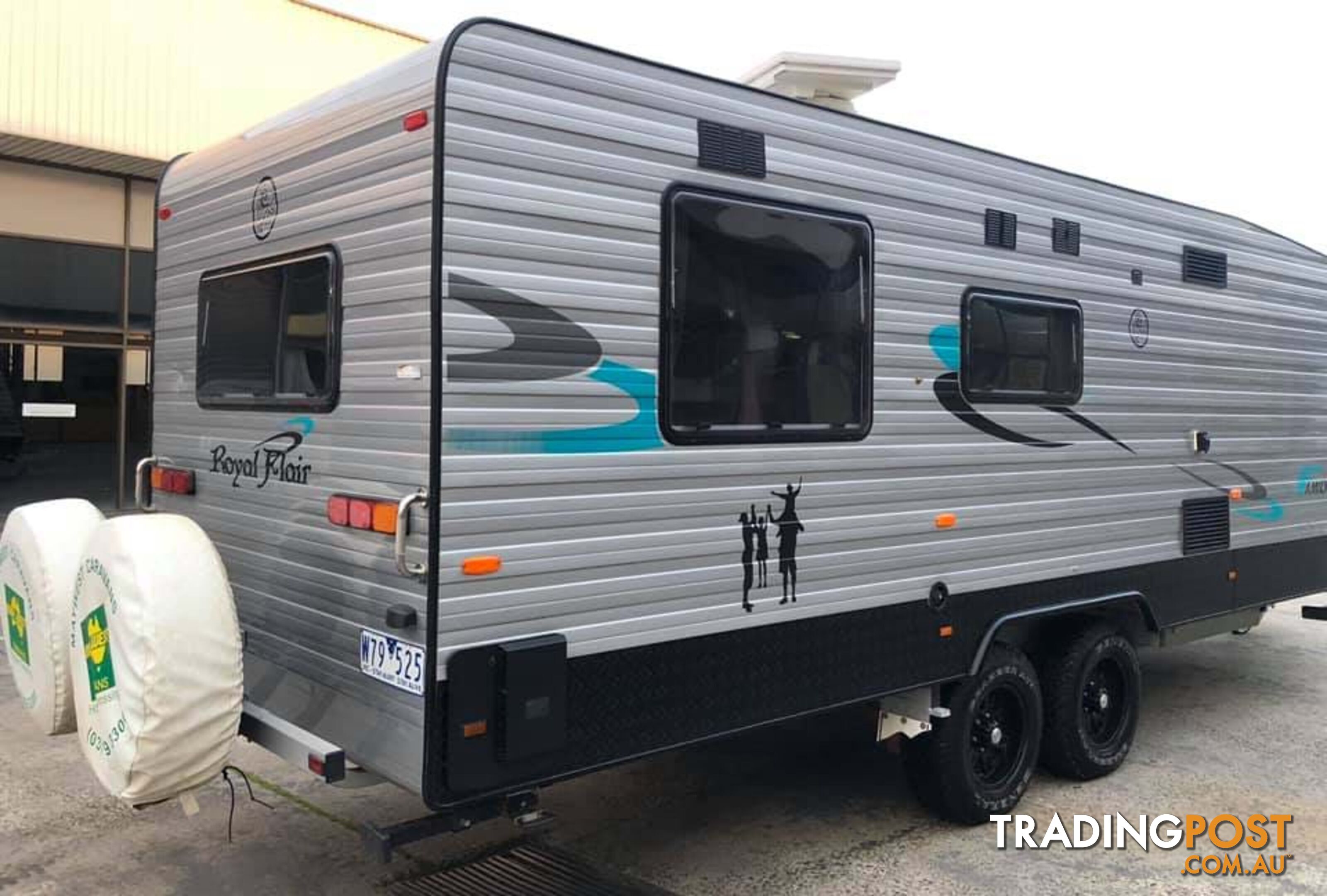 2015 Royal Flair triple bunk