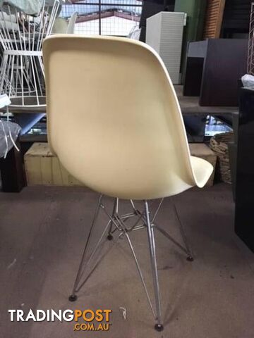 Replicia Charles Eames DSR Eiffel Dining Chair with Chrome Legs