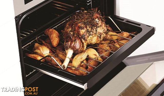 Westinghouse 60cm Stainless Steel Fan Forced Wall Oven - WVE615S - photo 4 of 5