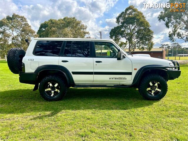 1999 NISSAN PATROL ST (4X4) GU WAGON