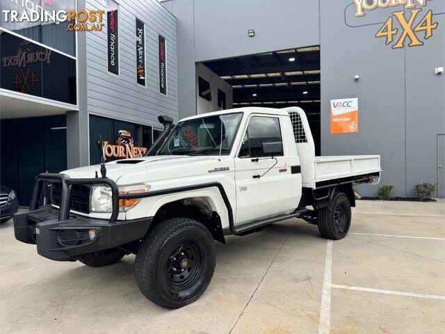 2014 TOYOTA LANDCRUISER WORKMATE (4X4) VDJ79R MY12 UPDATE CAB CHASSIS - photo 5 of 16