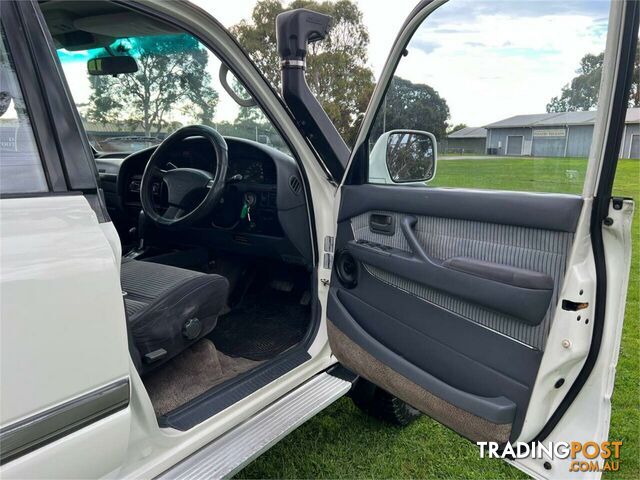 1991 TOYOTA LANDCRUISER SAHARA (4X4)  WAGON