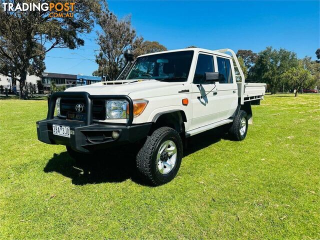 2017 TOYOTA LANDCRUISER WORKMATE (4X4) VDJ79R MY18 DOUBLE C\/CHAS