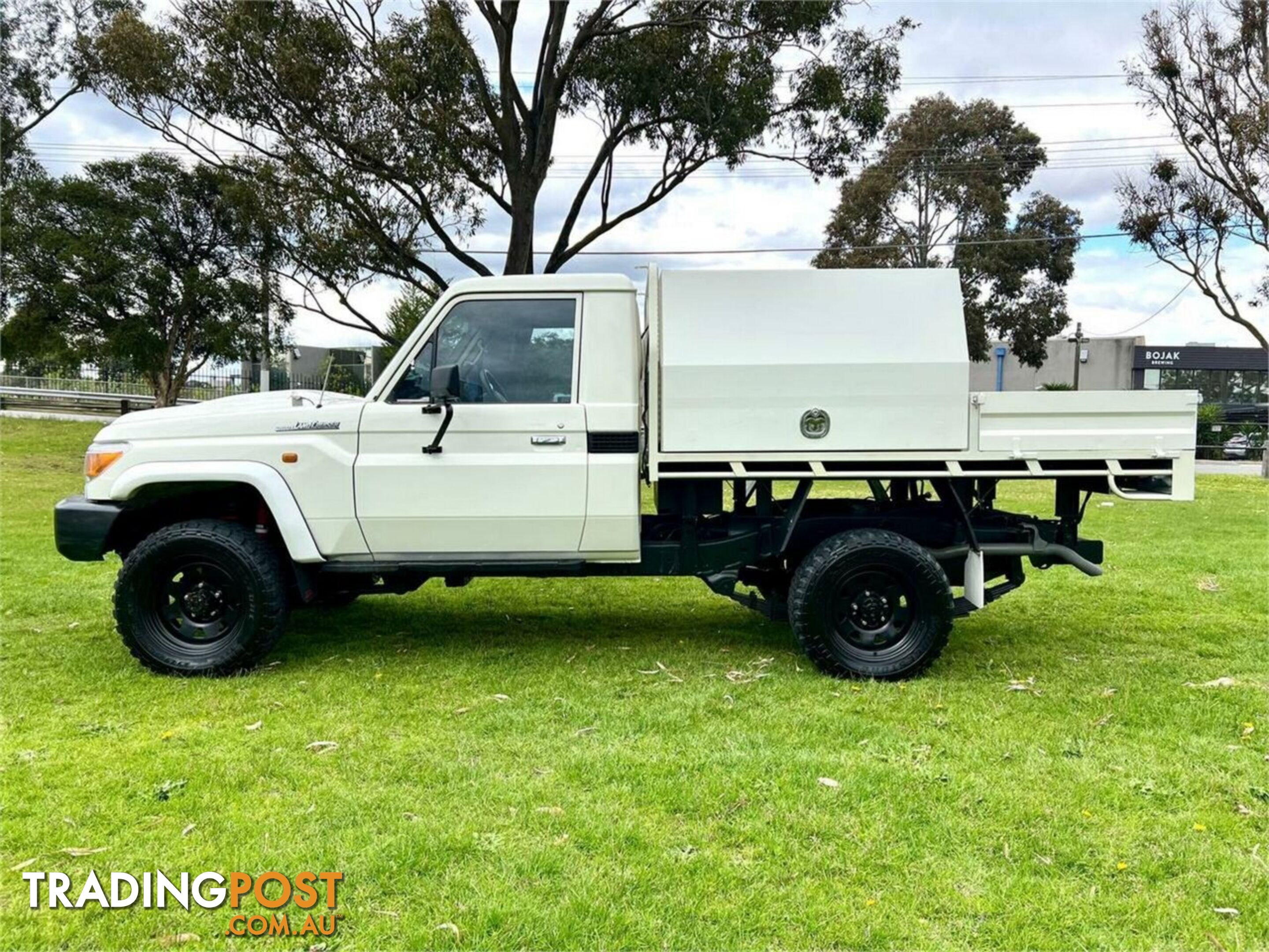 2018 TOYOTA LANDCRUISER WORKMATE (4X4) VDJ79R MY18 CAB CHASSIS