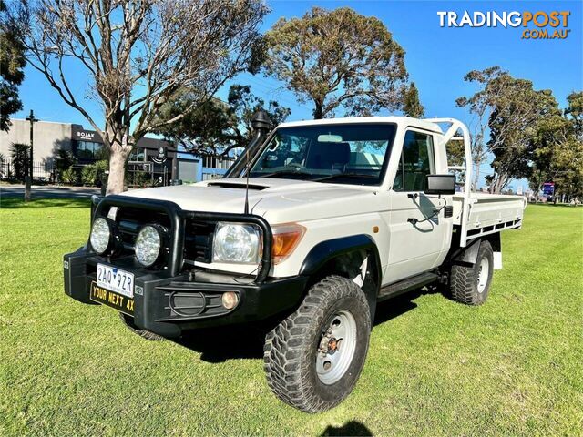 2016 TOYOTA LANDCRUISER WORKMATE (4X4) LC70 VDJ79R MY17 CAB CHASSIS