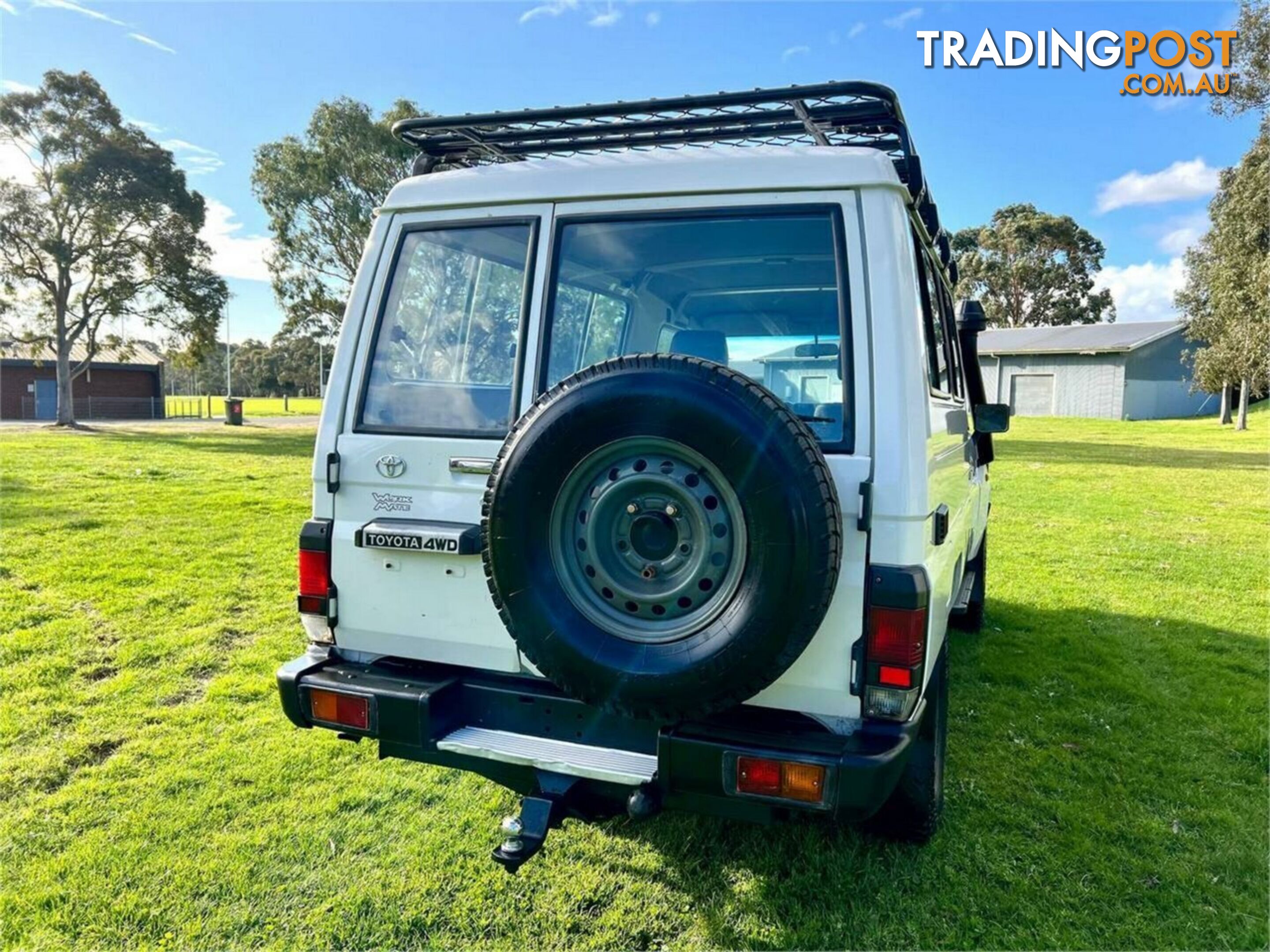 2010 TOYOTA LANDCRUISER WORKMATE (4X4) 11 SEAT VDJ78R 09 UPGRADE TROOP CARRIER