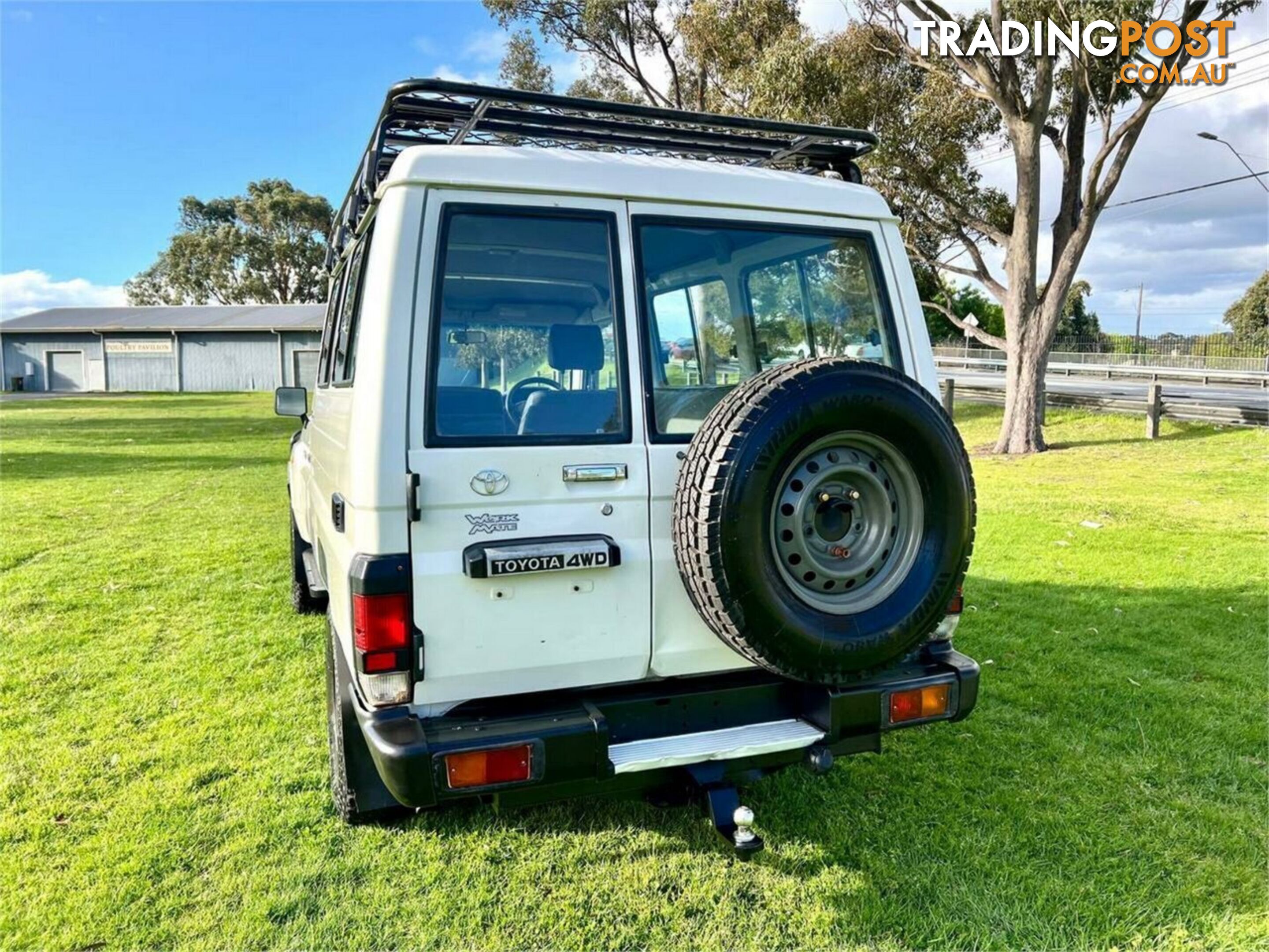 2010 TOYOTA LANDCRUISER WORKMATE (4X4) 11 SEAT VDJ78R 09 UPGRADE TROOP CARRIER