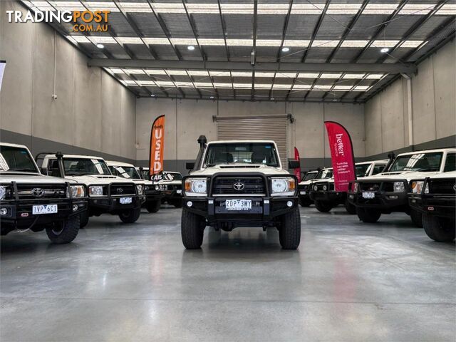 2018 TOYOTA LANDCRUISER WORKMATE (4X4) VDJ79R MY18 DOUBLE C\/CHAS - photo 2 of 25