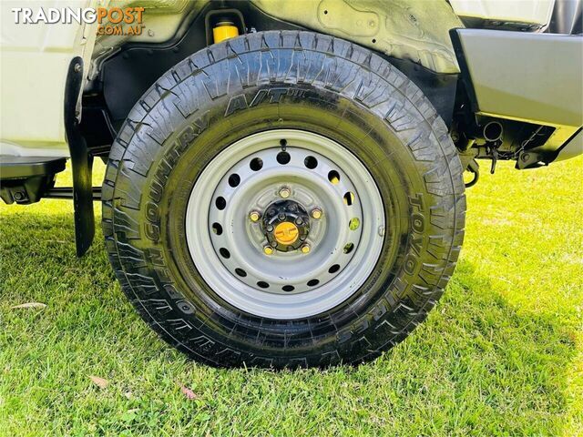 2013 TOYOTA LANDCRUISER WORKMATE (4X4) VDJ79R MY12 UPDATE CAB CHASSIS