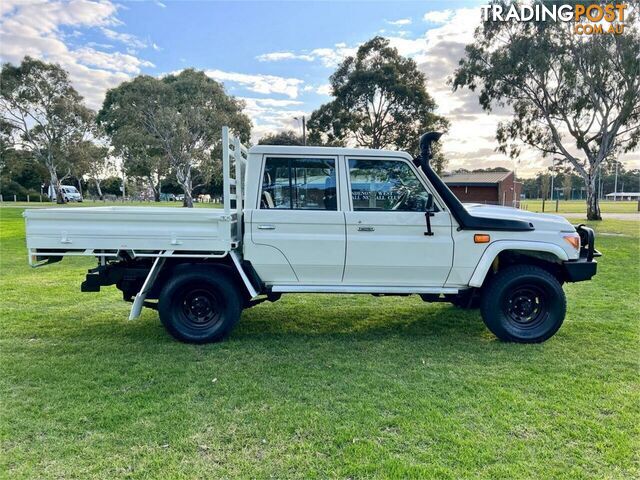 2017 TOYOTA LANDCRUISER WORKMATE (4X4) LC70 VDJ79R MY17 DOUBLE C\/CHAS