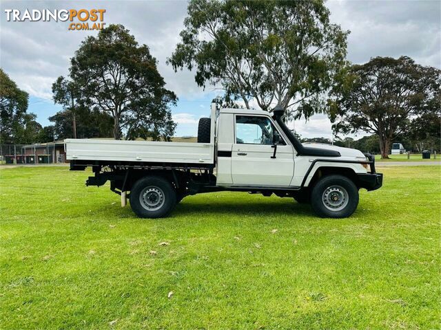 2018 TOYOTA LANDCRUISER WORKMATE (4X4) VDJ79R MY18 CAB CHASSIS