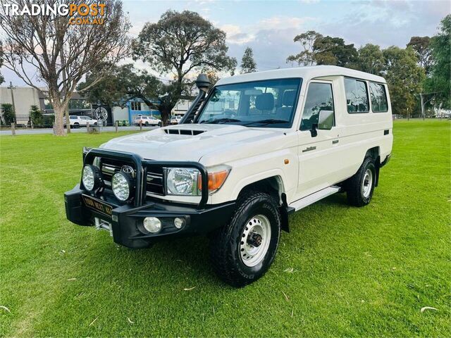 2018 TOYOTA LANDCRUISER GXL (4X4) 5 SEAT VDJ78R TROOP CARRIER