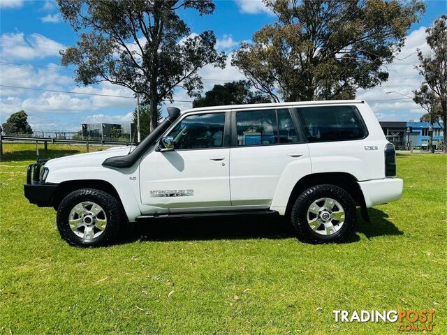 2004 NISSAN PATROL ST (4X4) GU III WAGON