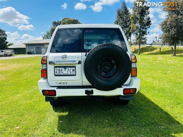 2004 NISSAN PATROL ST (4X4) GU III WAGON