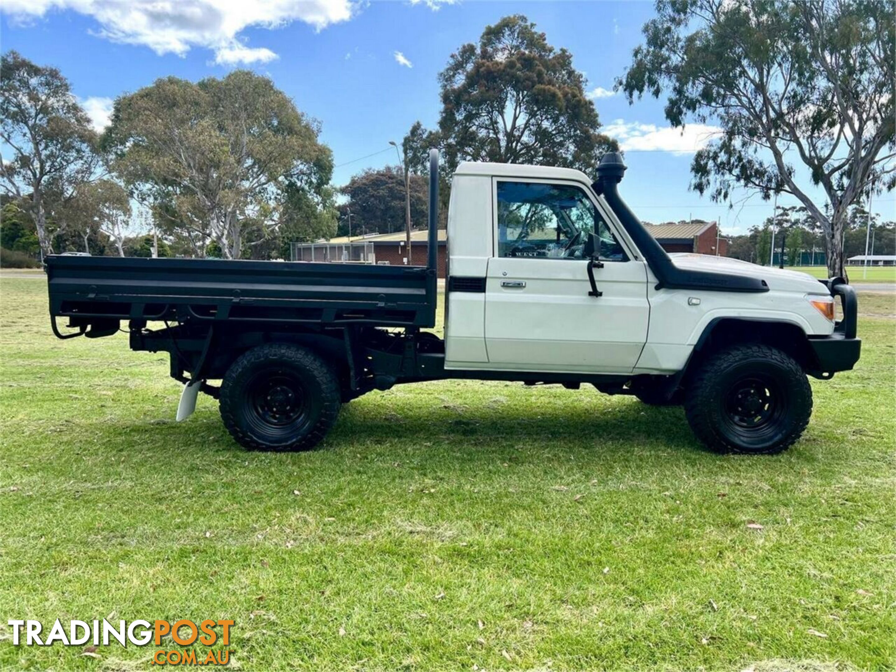 2020 TOYOTA LANDCRUISER WORKMATE (4X4) VDJ79R MY18 CAB CHASSIS