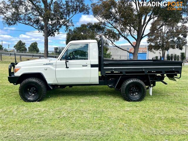 2020 TOYOTA LANDCRUISER WORKMATE (4X4) VDJ79R MY18 CAB CHASSIS