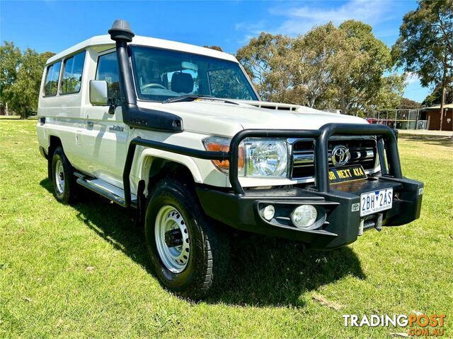 2018 TOYOTA LANDCRUISER GXL (4X4) 5 SEAT VDJ78R TROOP CARRIER