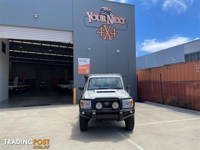 2017 TOYOTA LANDCRUISER WORKMATE (4X4) VDJ79R MY18 CAB CHASSIS - photo 3 of 19