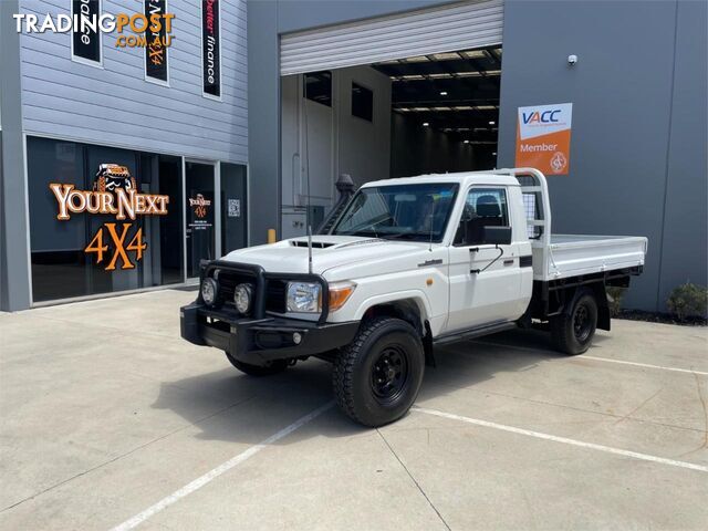 2017 TOYOTA LANDCRUISER WORKMATE (4X4) VDJ79R MY18 CAB CHASSIS - photo 4 of 19