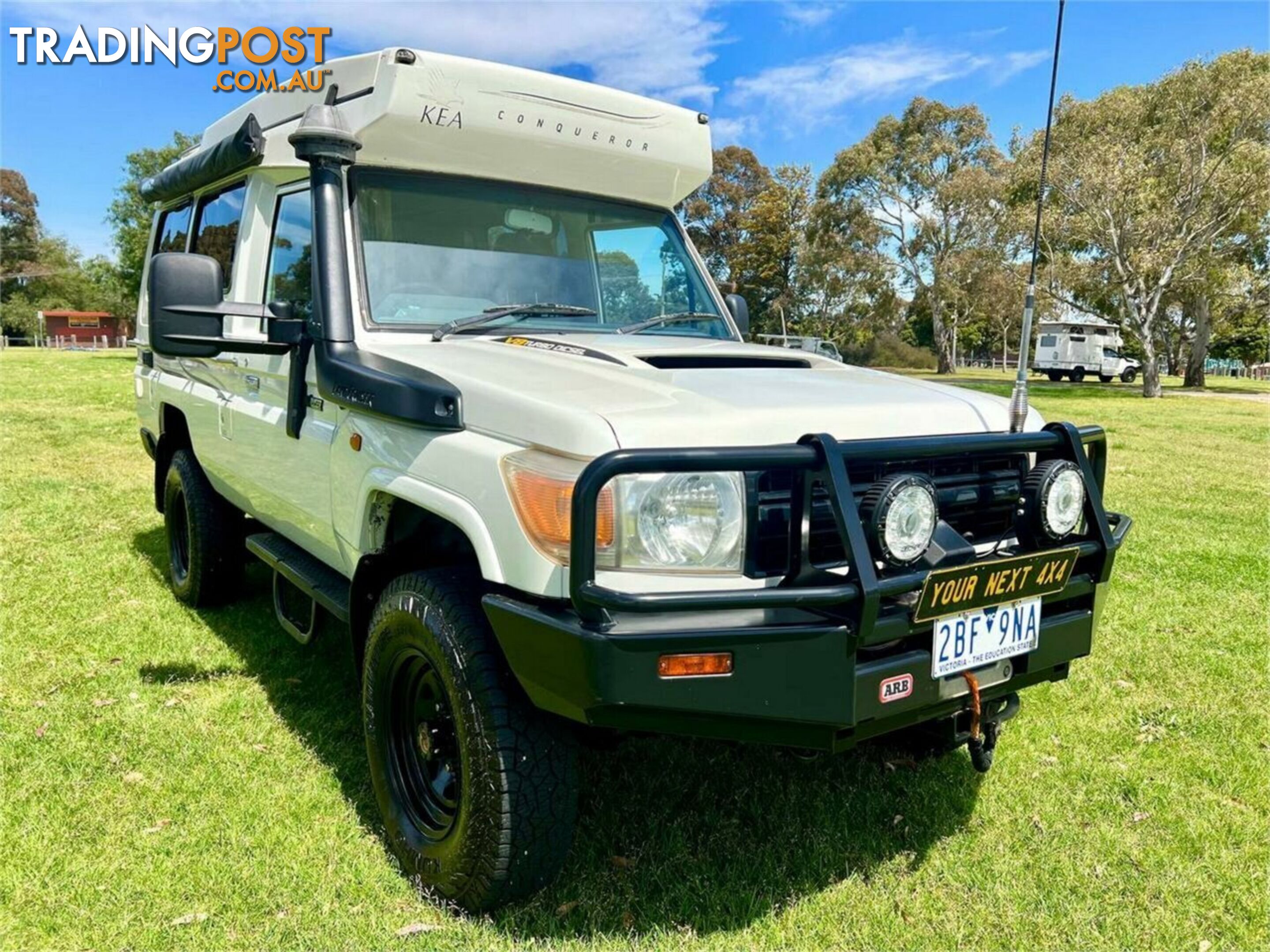 2009 TOYOTA LANDCRUISER WORKMATE (4X4) 3 SEAT VDJ78R TROOP CARRIER