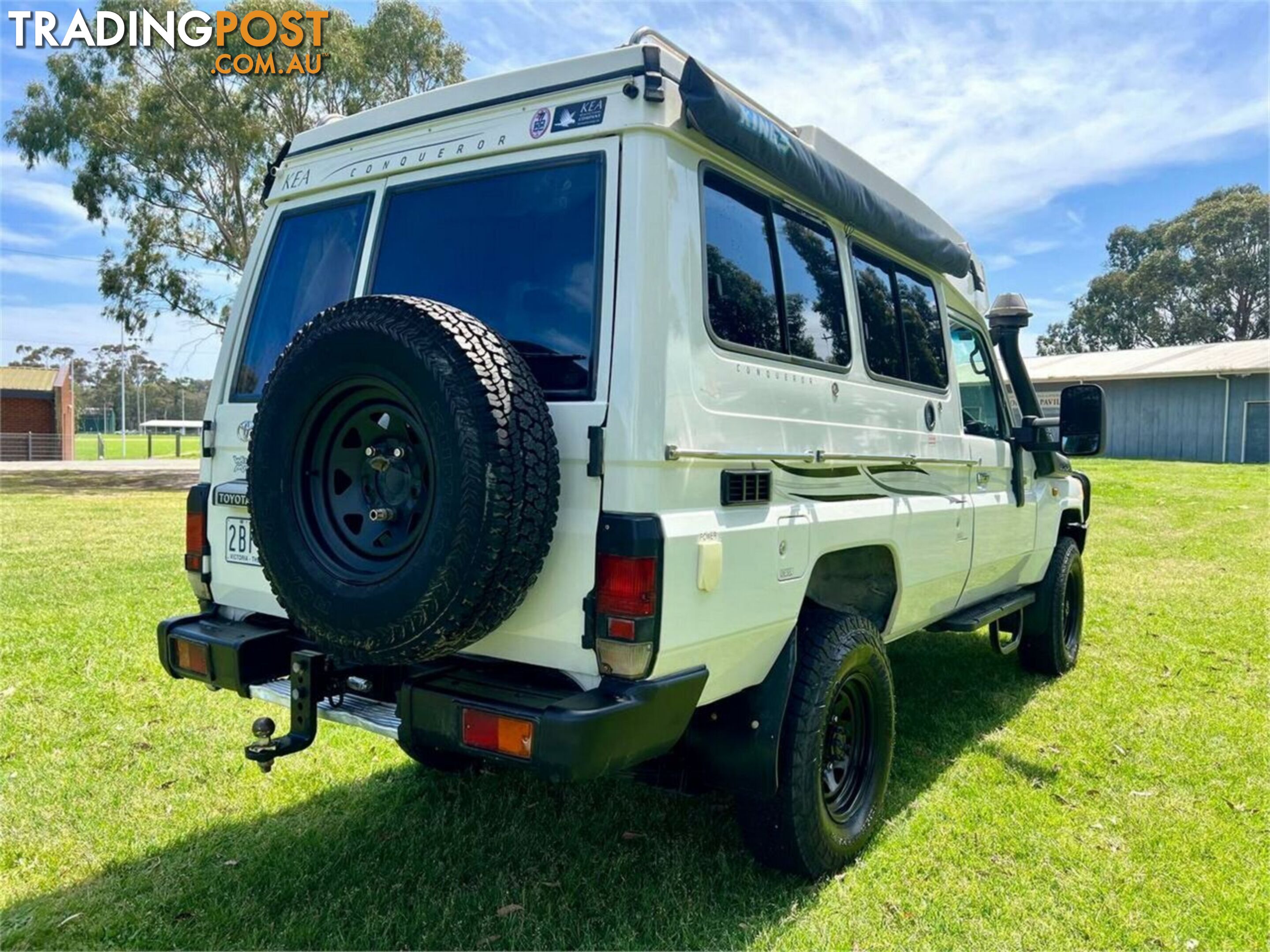 2009 TOYOTA LANDCRUISER WORKMATE (4X4) 3 SEAT VDJ78R TROOP CARRIER