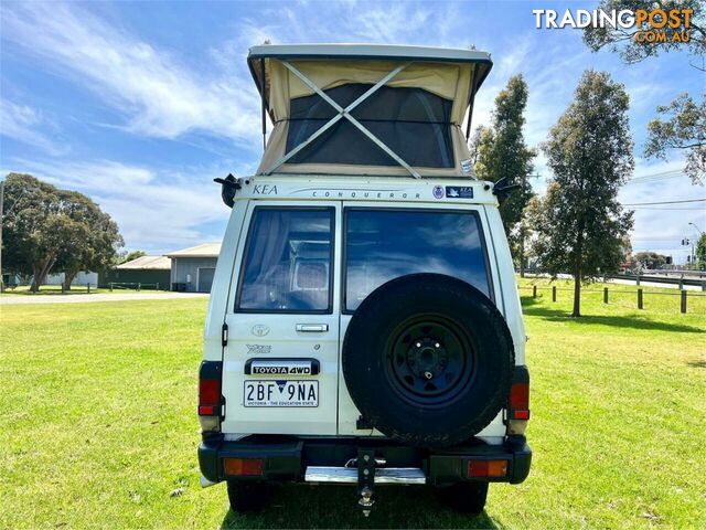 2009 TOYOTA LANDCRUISER WORKMATE (4X4) 3 SEAT VDJ78R TROOP CARRIER