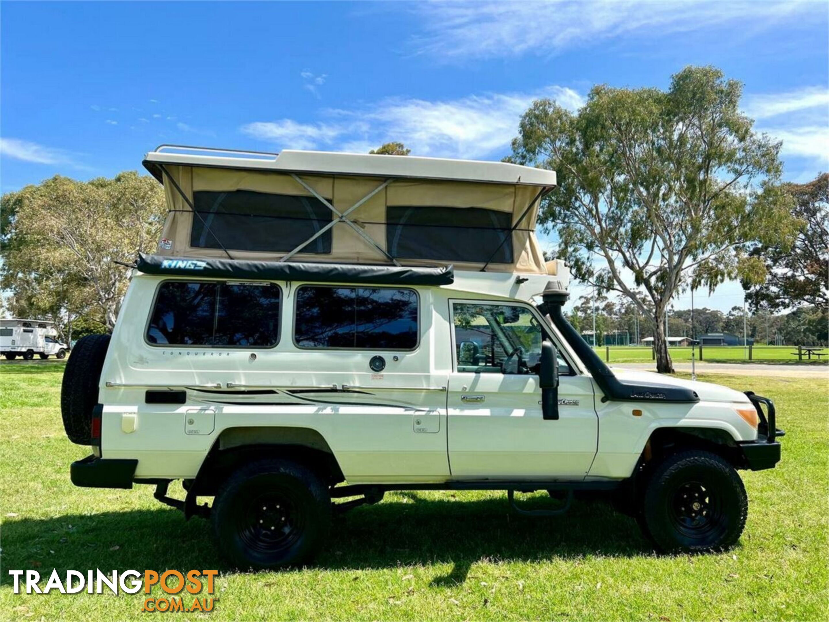 2009 TOYOTA LANDCRUISER WORKMATE (4X4) 3 SEAT VDJ78R TROOP CARRIER