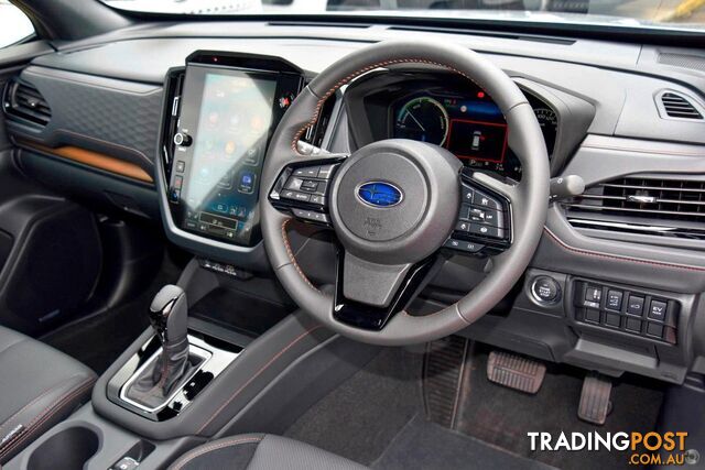 2025 Subaru Forester Hybrid Touring SUV - photo 5 of 15