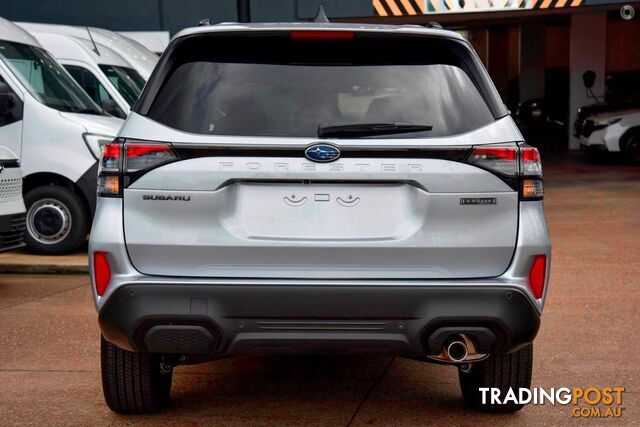 2025 Subaru Forester Hybrid Touring SUV - photo 3 of 15
