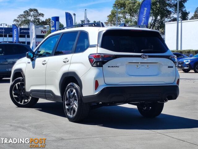 2025 Subaru Forester Hybrid S6 SUV - photo 2 of 22