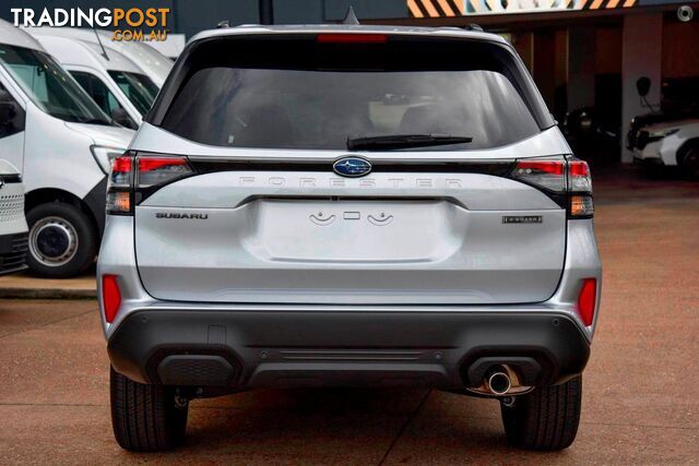 2025 Subaru Forester Hybrid Touring SUV - photo 3 of 15