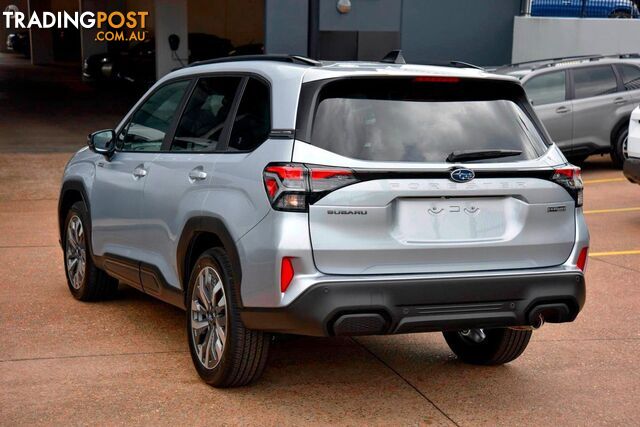 2025 Subaru Forester Hybrid Touring SUV - photo 4 of 15